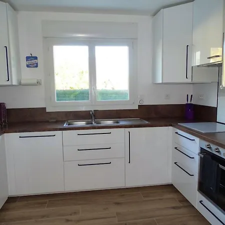 Holiday home Maison Charmante Avec Grand Jardin - St-pierre-quiberon *